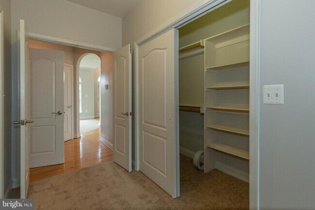Building Photo - 391 Sheerer Dr