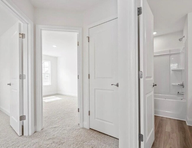 Building Photo - 53 Lavender Ln