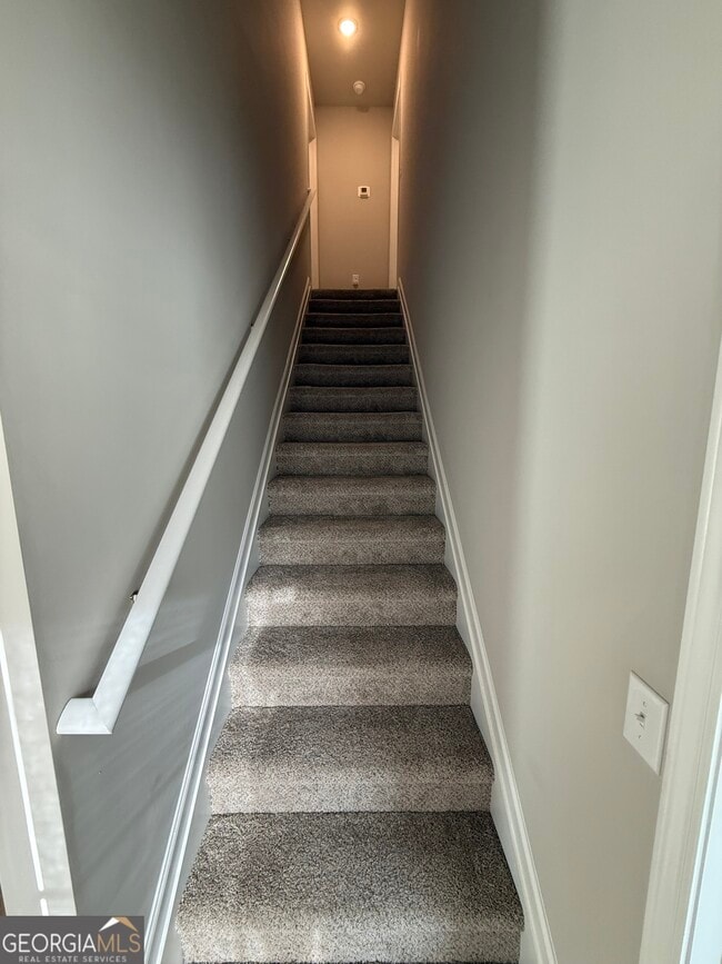 Building Photo - 108 Hidden Hls Dr