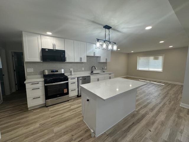 Building Photo - 813 Stowell Ave