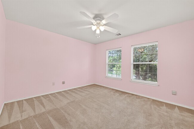 Building Photo - 17611 Haywood Oaks Dr