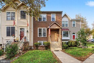 Building Photo - 6952 Compton Ln