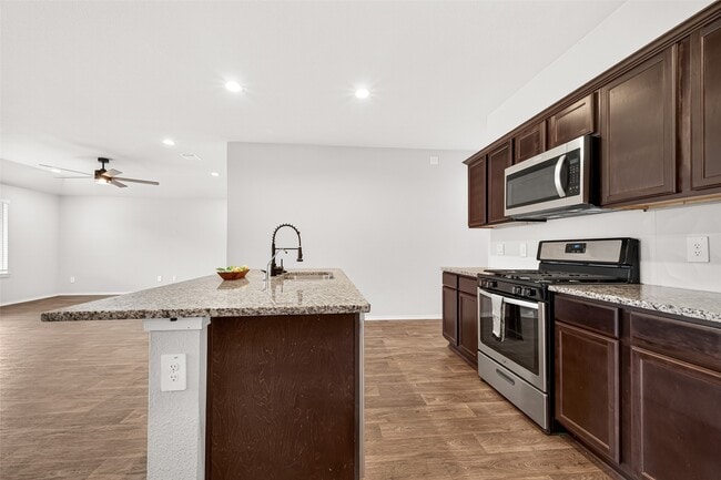 Building Photo - 14616 Blackbrush Mnr