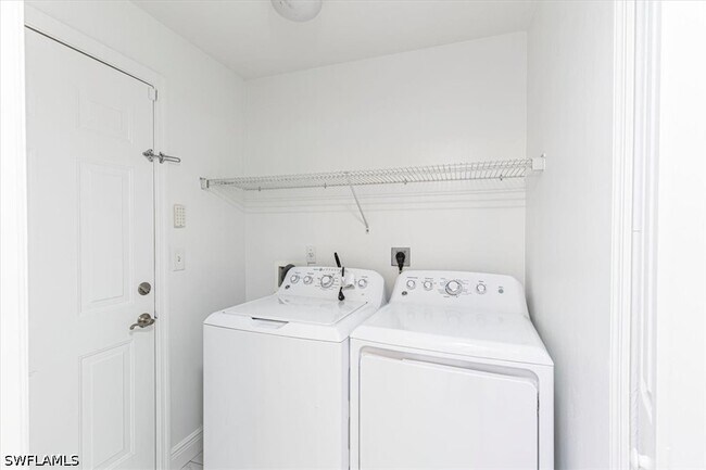 Building Photo - 5446 Whitten Dr