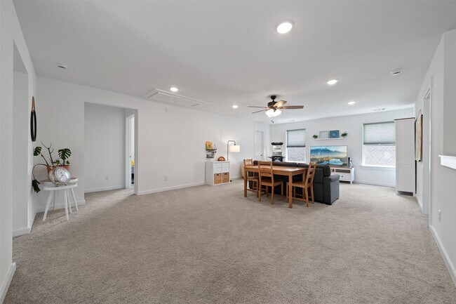 Building Photo - 21307 Fresno Brk Cir