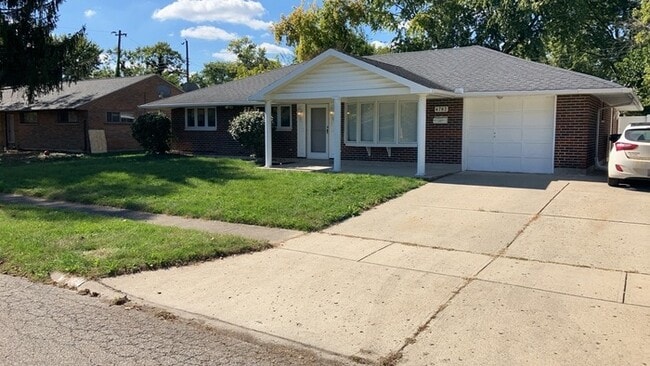 Building Photo - 4783 Loxley Dr