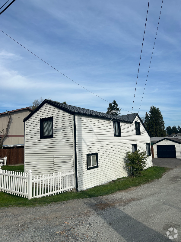 Building Photo - 7107 Wetmore Ave