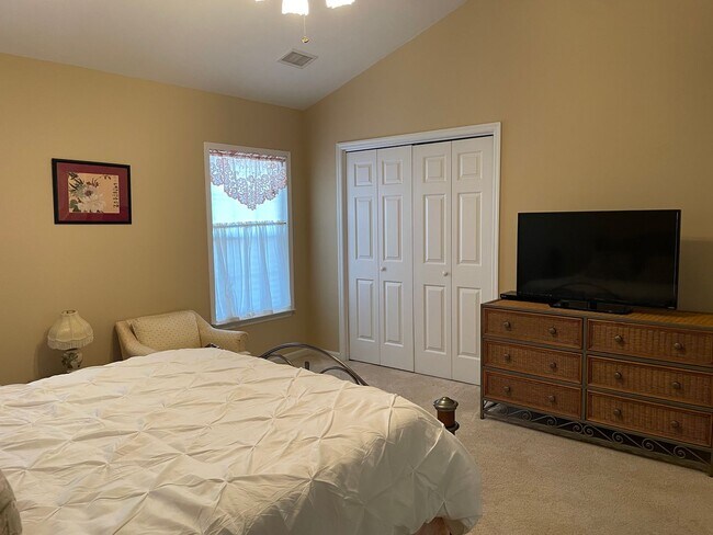 Building Photo - Fully Furnished House In Sandpiper Bay-