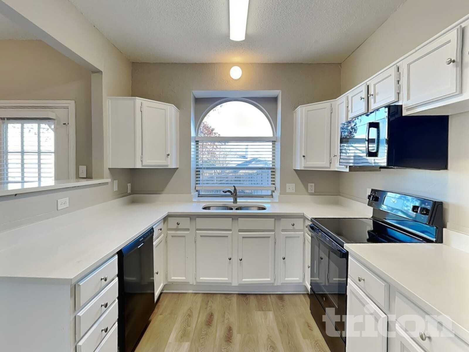 Building Photo - 2674 Steppington St