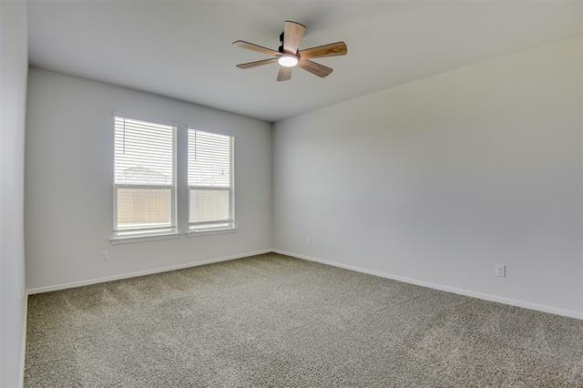 Building Photo - 701 Blacktail Dr