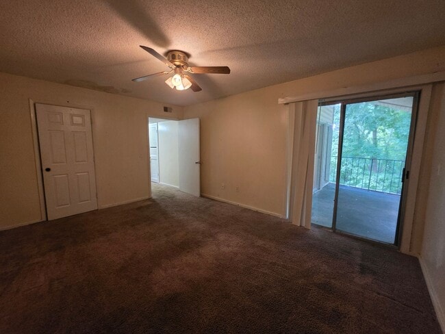 Building Photo - 1208 Bush River Rd