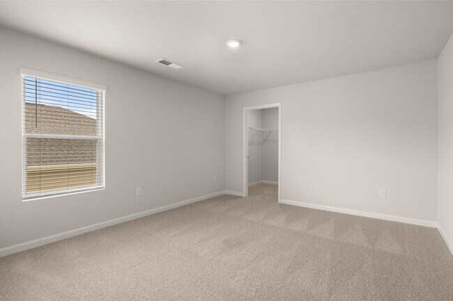 Building Photo - 4639 Southwind Rd