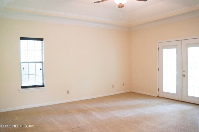 Building Photo - 135 Blake Ave