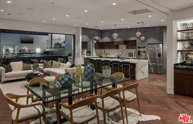 Building Photo - 3616 Cadman Dr