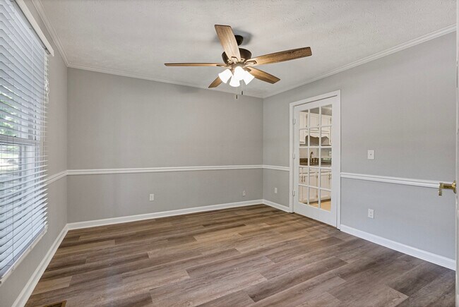 Building Photo - 6858 St Julian Way