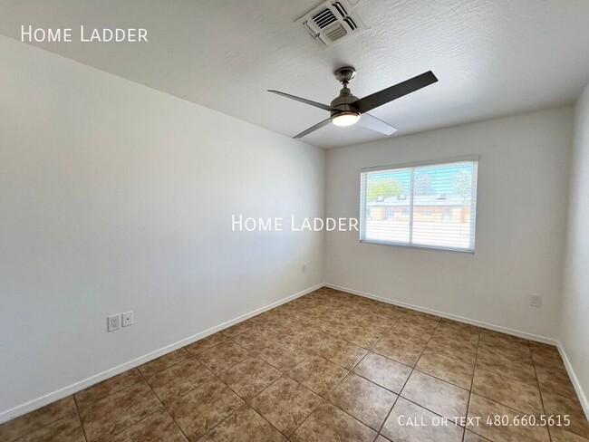 Building Photo - 440 Florence Heights Dr