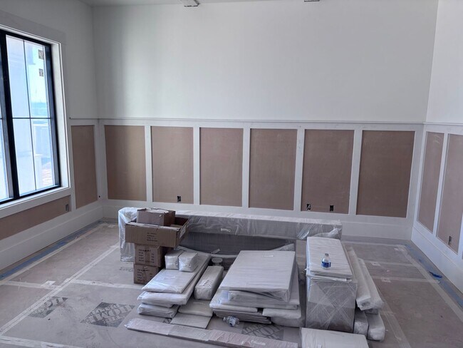 Building Photo - Gorgeous 7 bed 8 bath home with Swimming Pool and RV Garage