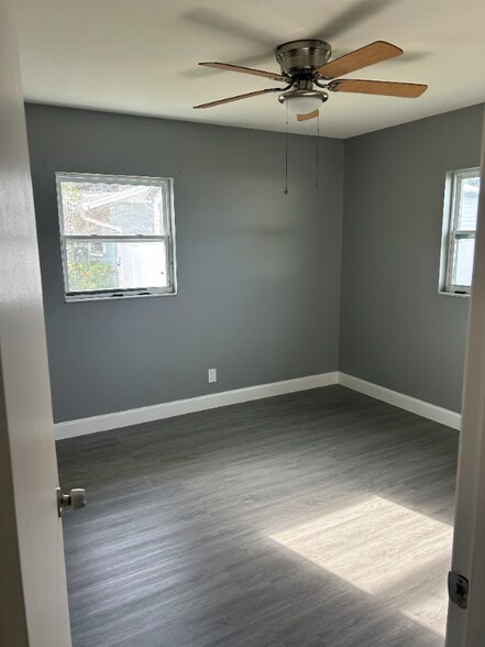 Building Photo - 7197 Quincy Ln