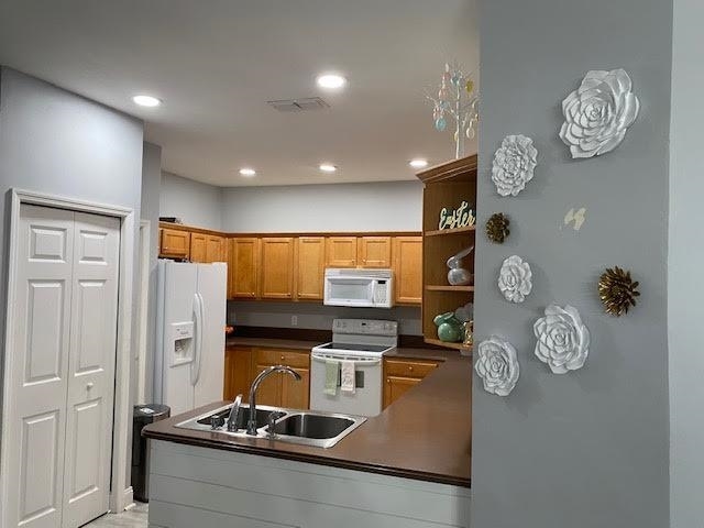 Building Photo - 5513 Hampton Woods Way