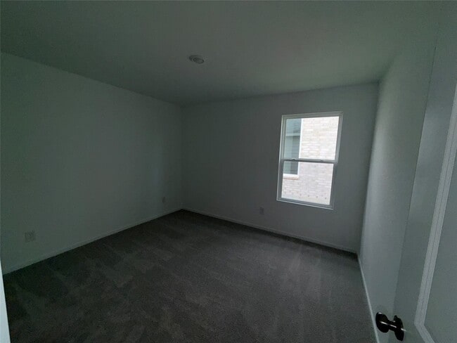 Building Photo - 29655 Knollwood Bay Rd