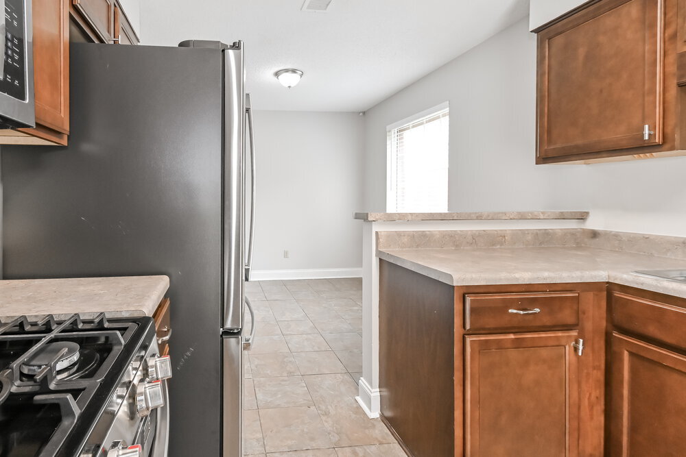 Building Photo - 3030 Caitlynn Cir S