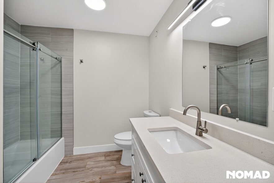 Building Photo - 3584 W 66th Ave