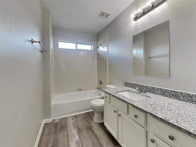Building Photo - 3935 Mossy Spring Ln
