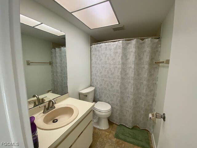 Building Photo - 15390 Moonraker Ct