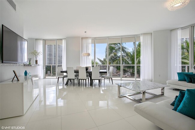 Primary Photo - 4100 Island Blvd