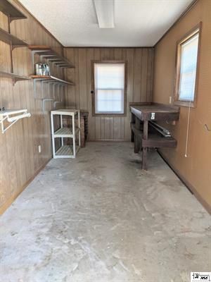 Building Photo - 516 Pine Hills Dr