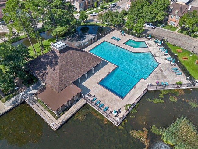 Building Photo - 5801 Lumberdale Rd