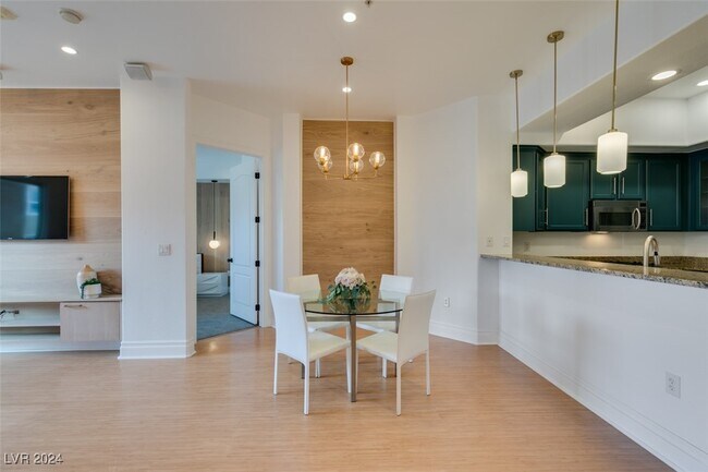 Building Photo - 50 E Serene Ave