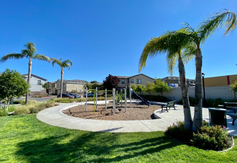 Building Photo - 910 Montage Cir
