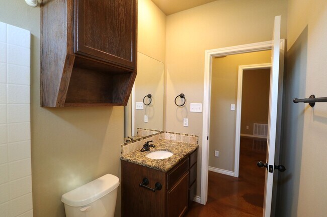 Building Photo - 3502 Canyon Crossing