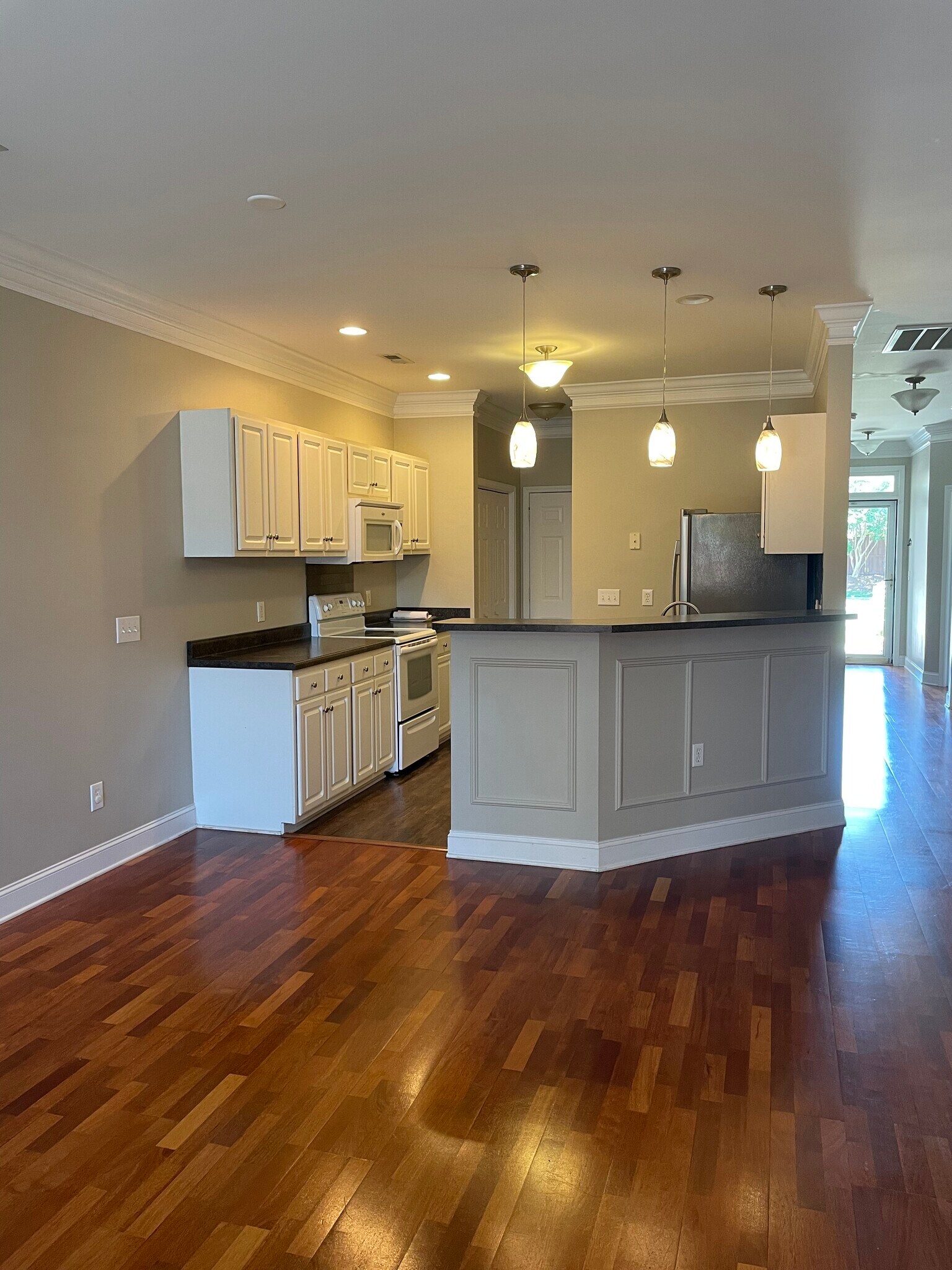 Building Photo - 3716 Merestone Dr