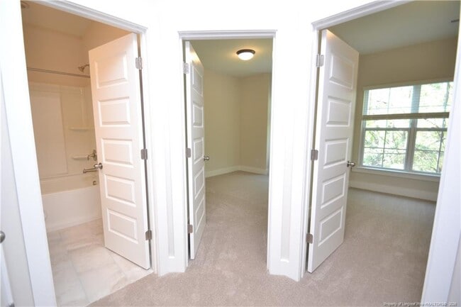 Building Photo - 8535 Marvino Ln