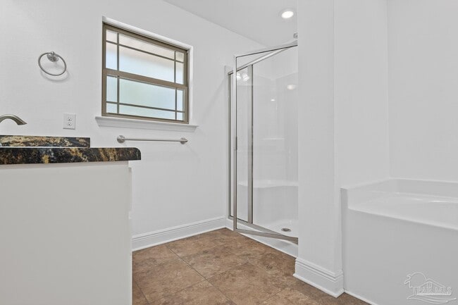 Building Photo - 5810 Red Cedar St