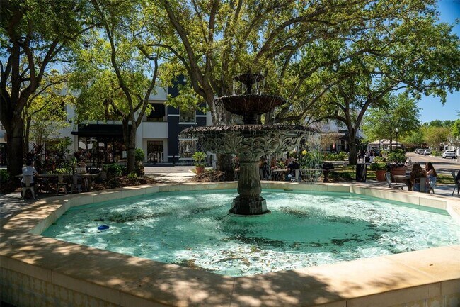 Building Photo - 435 S Oregon Ave