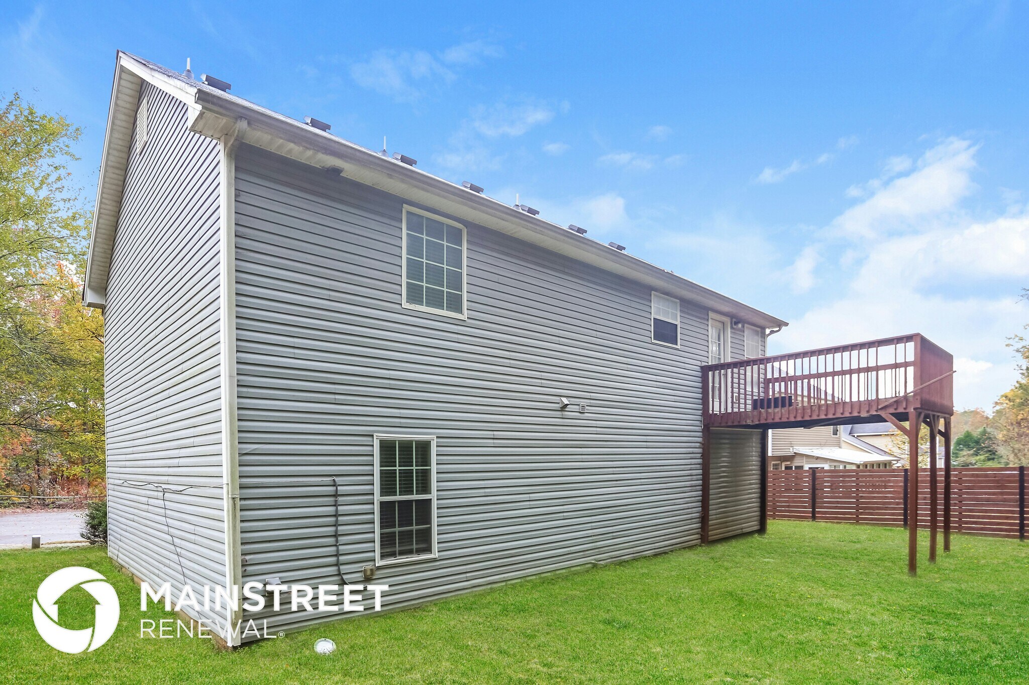 Building Photo - 680 Escalade Dr