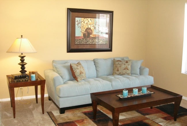 Interior Photo - Highland Chateau