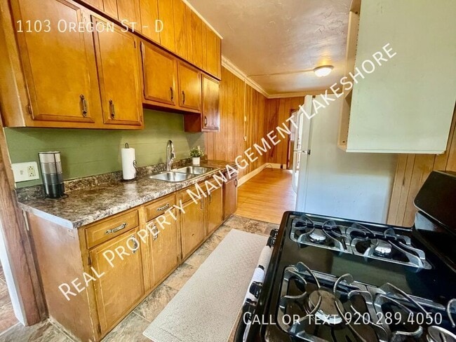 Building Photo - 1103 Oregon St