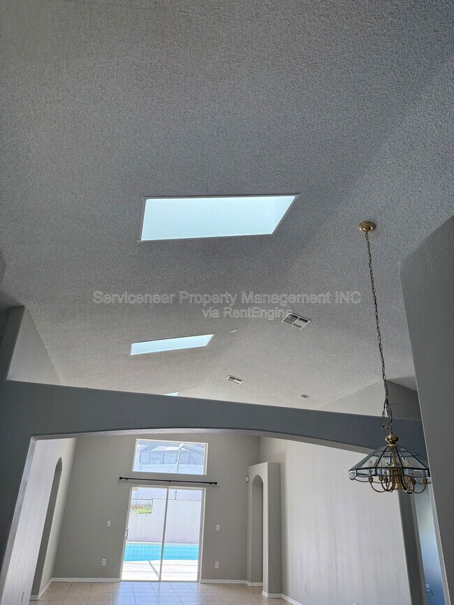 Building Photo - 2506 Oneida Loop