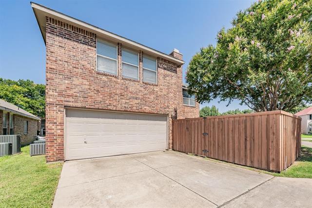 Building Photo - 635 Forest Hill Dr