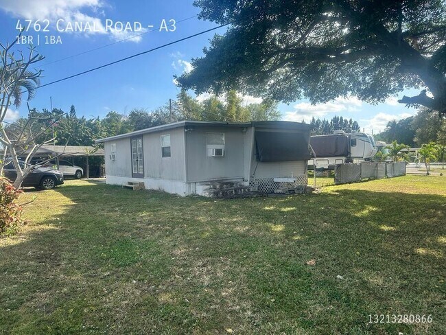 Building Photo - 4762 Canal Rd