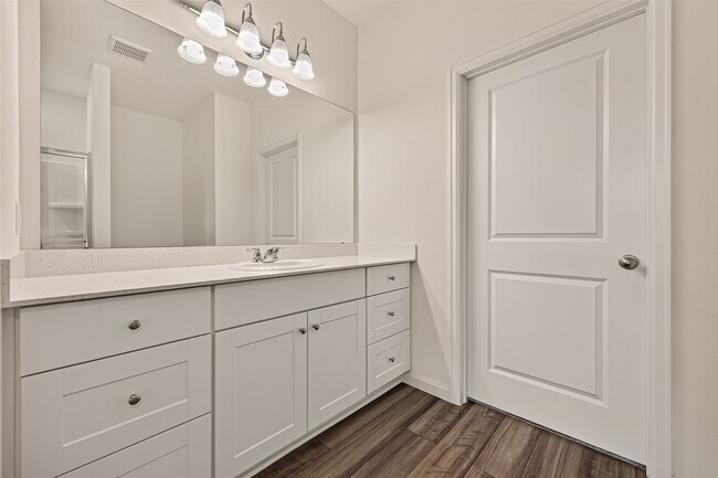 Building Photo - 1037 Lacebark Pne Ln