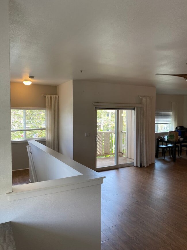 Building Photo - 4/3 in Mehana at Kapolei