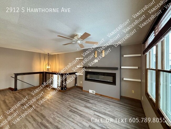 Primary Photo - Charming Split Level 4 Bedroom Home With F...