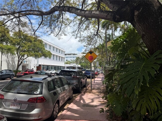 Building Photo - 1551 Lenox Ave.