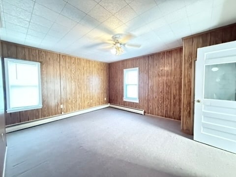 Building Photo - 113 N Center St