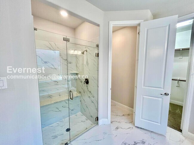 Building Photo - 5478 Bradford Green Trail